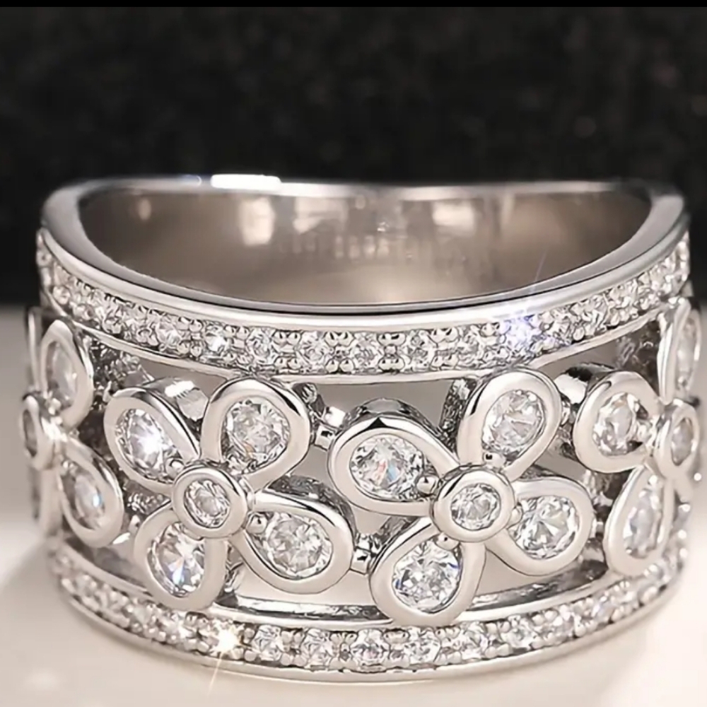 Macys Elegant Silver Plated Floral Ring - image 1